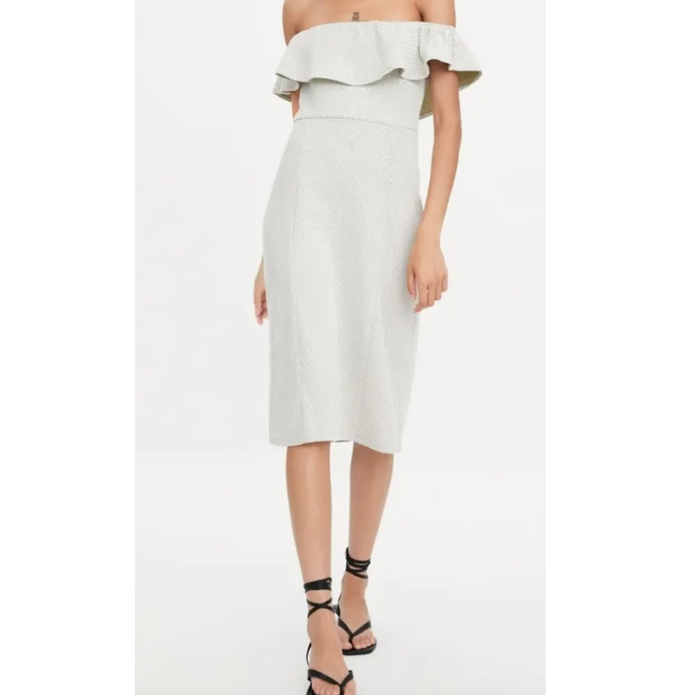 NWT Zara Cotton Blend Off Shoulder White Midi Dress with Green Dots • Size S 🔴